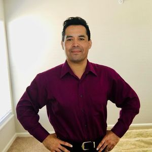 Meet your Posher, Ernesto